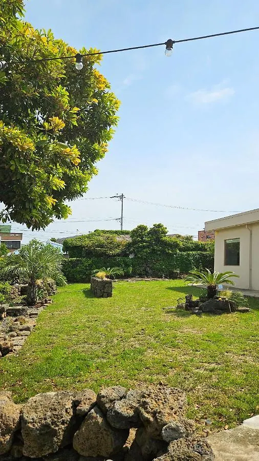 Aewol Gilro Villa Jeju 0*,  South Korea